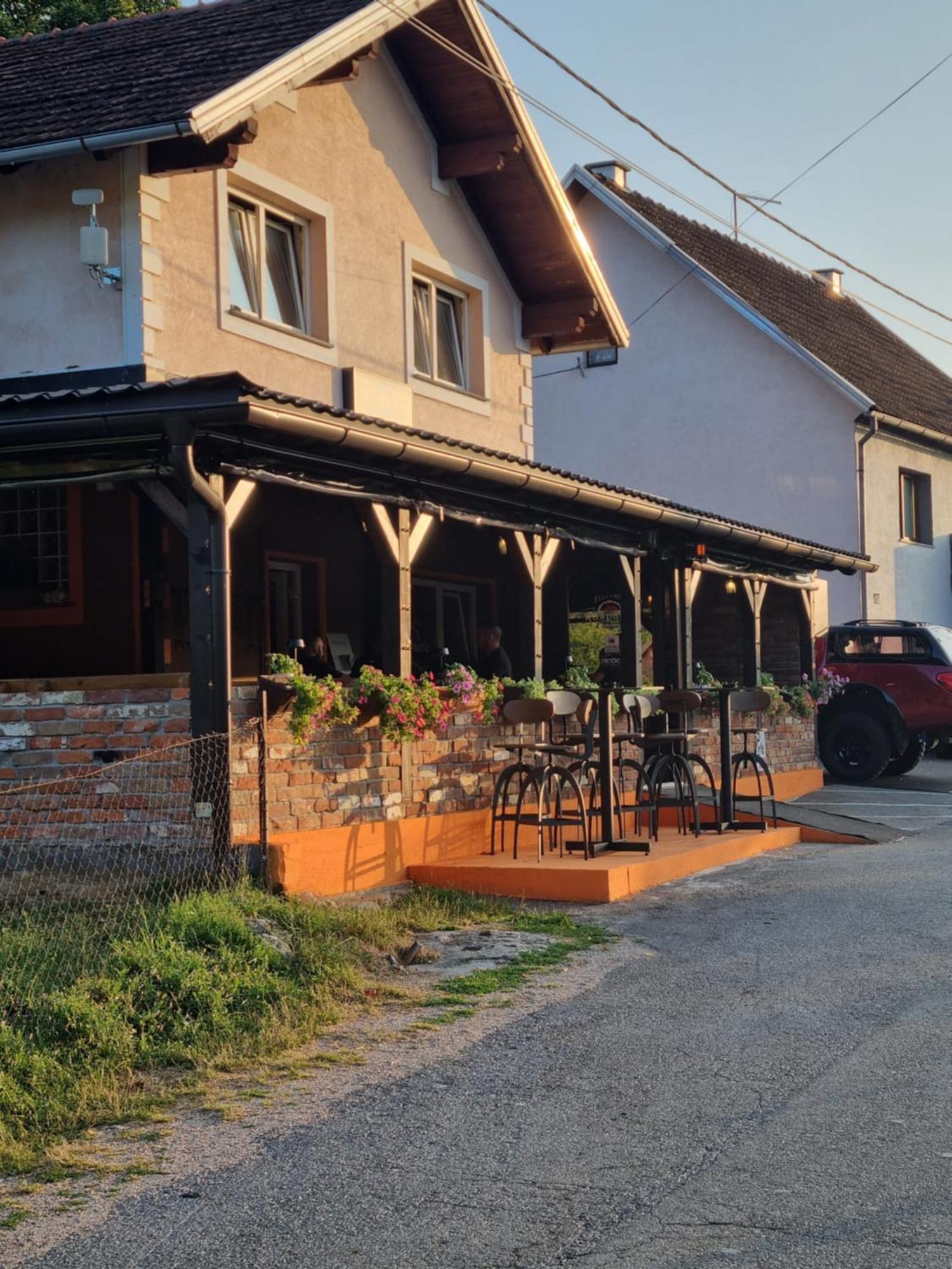 Villa Lady Di Plitvice Vrhovine Luaran gambar